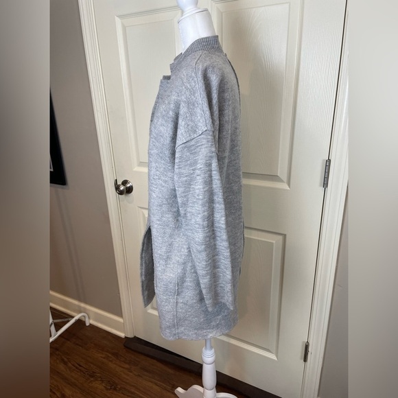 J Jill Merino Wool Gray Button-Up Long Line Cardigan - Picture 4 of 14